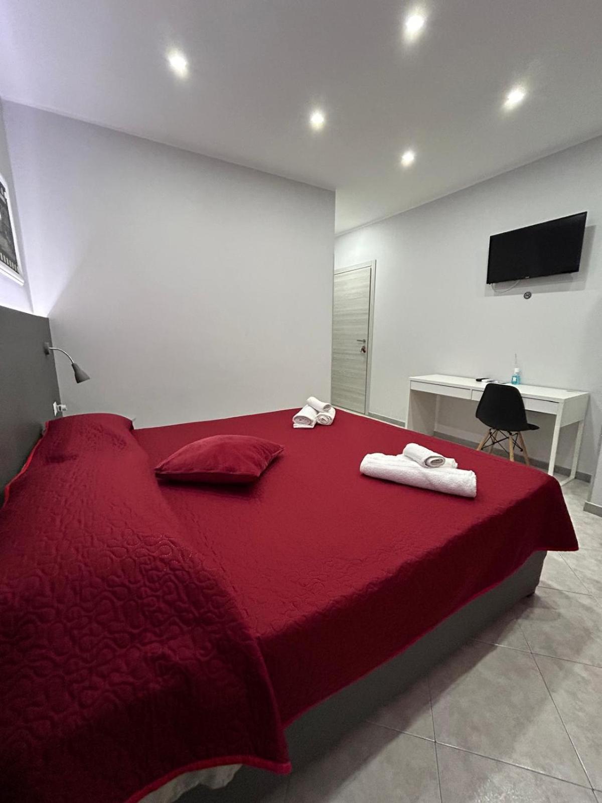 Pacini 88 Rooms And Apartment Catania Centro Экстерьер фото